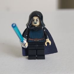 CUSTOM Star Wars Barriss Offee Jedi Minifigure
