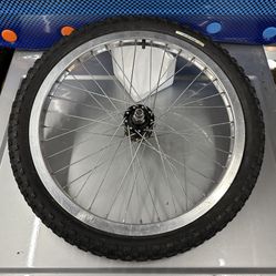 Front Weinmann ZAC-X Rim w/GT Mohawk hub and Tioga Comp III Rainbow label Tire