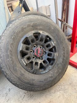2017 trd pro stock wheels