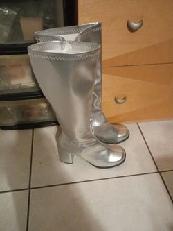 Silver gogo boots