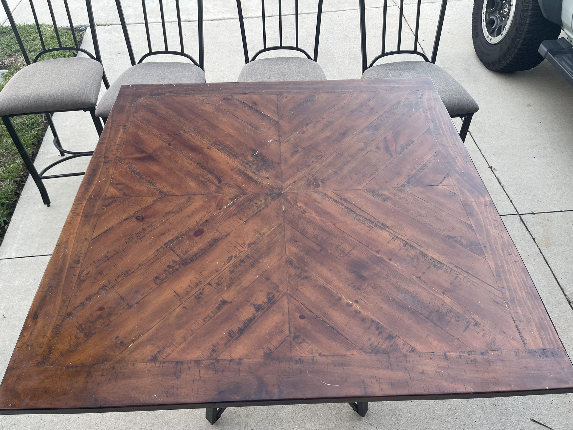 Kitchen table and chairs