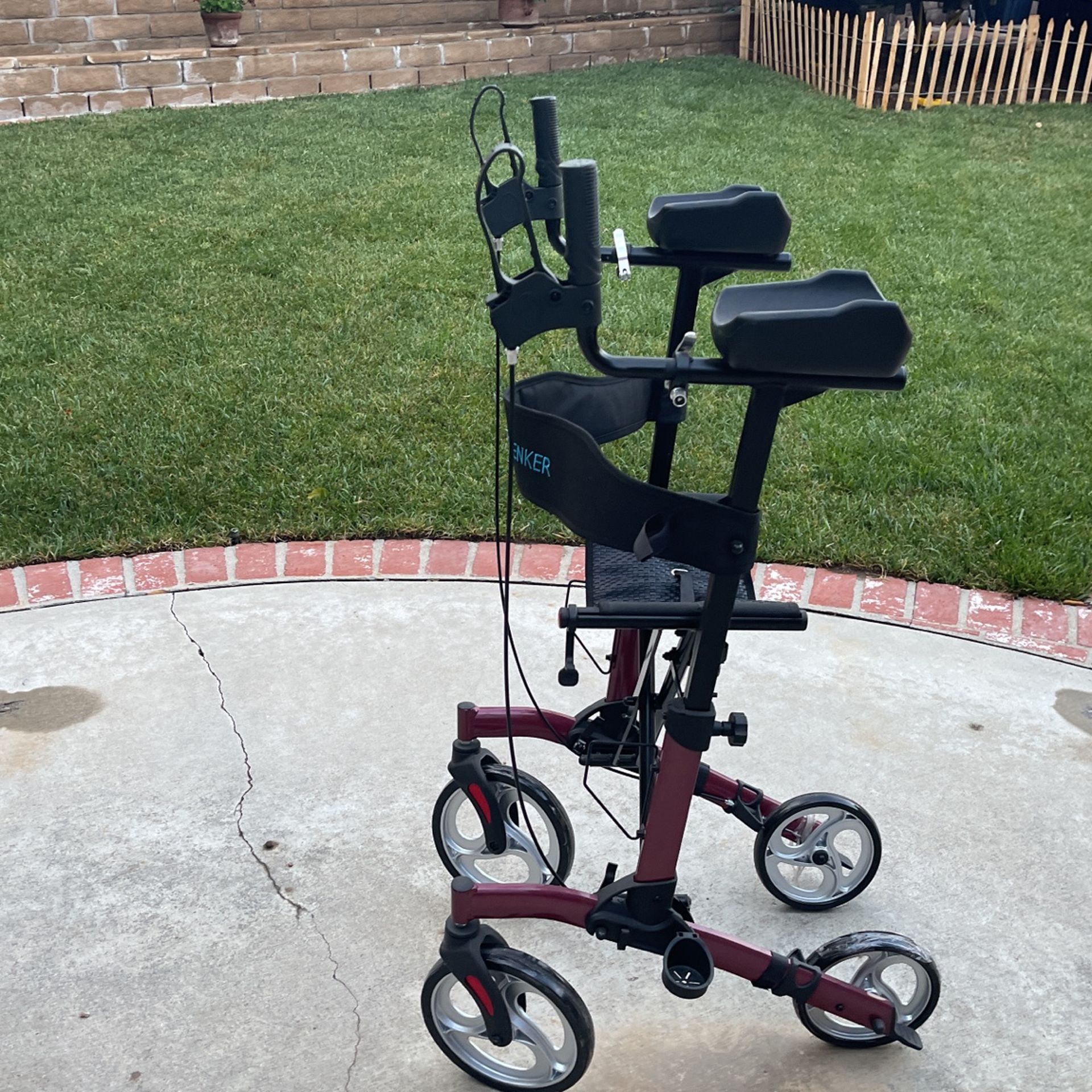 Stand up walker never used only assembled cost 300 so 150