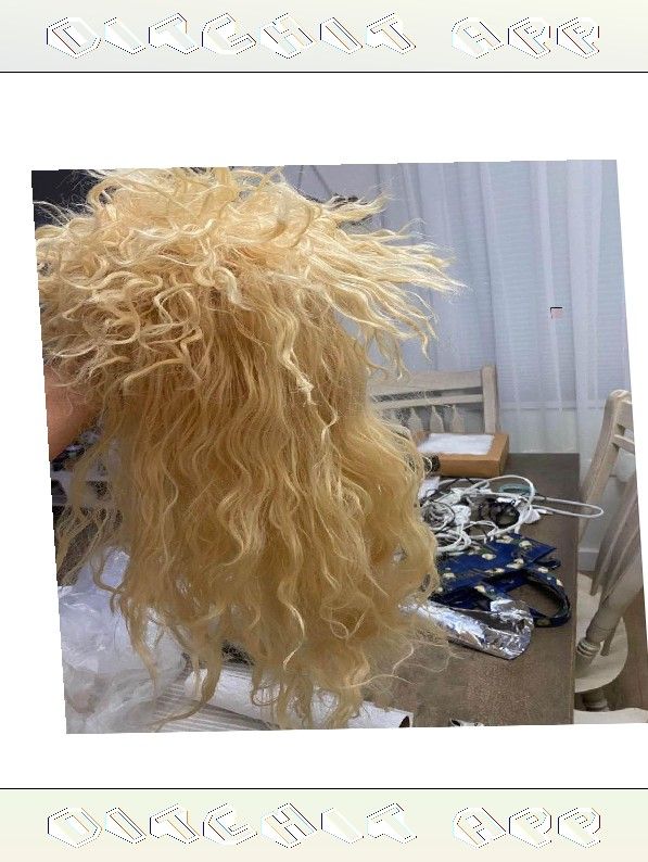 them shoulder Show Your True Self with Wigs in Every Imaginable Color