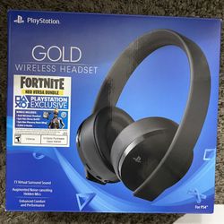 PS4 Gold Wireless Headset