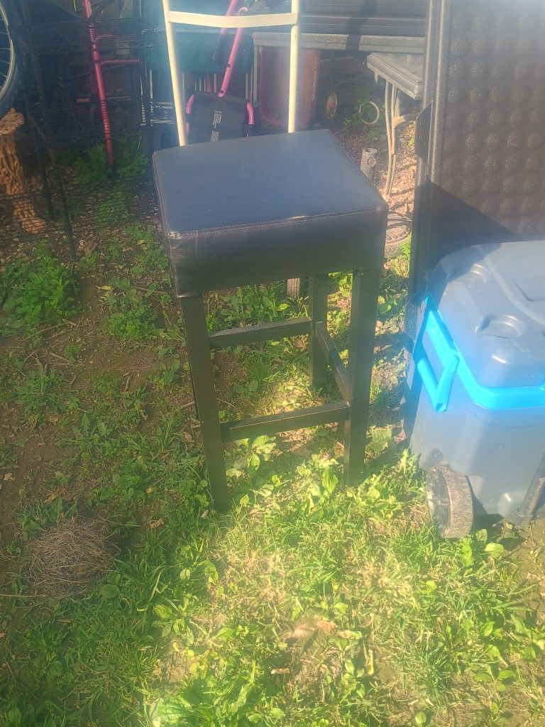 Bar Stool 