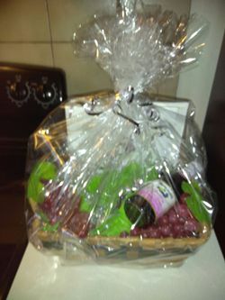 Wedding/anniversary gift basket