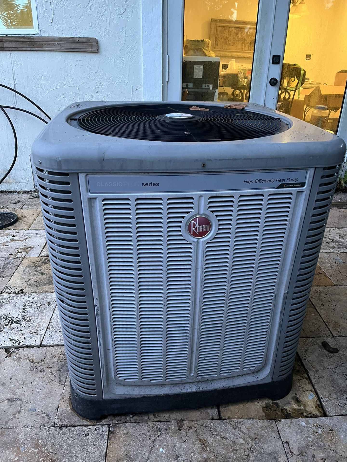 Ac. Air Conditioner Rheem  380