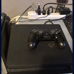 PS4 Slim