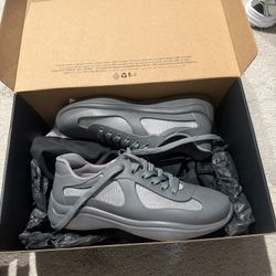 Prada Sneakers Size 41 (8)