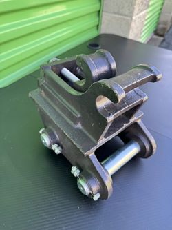 Mini Excavator Attachments, Mechanical Quick Hitch for Small Digger