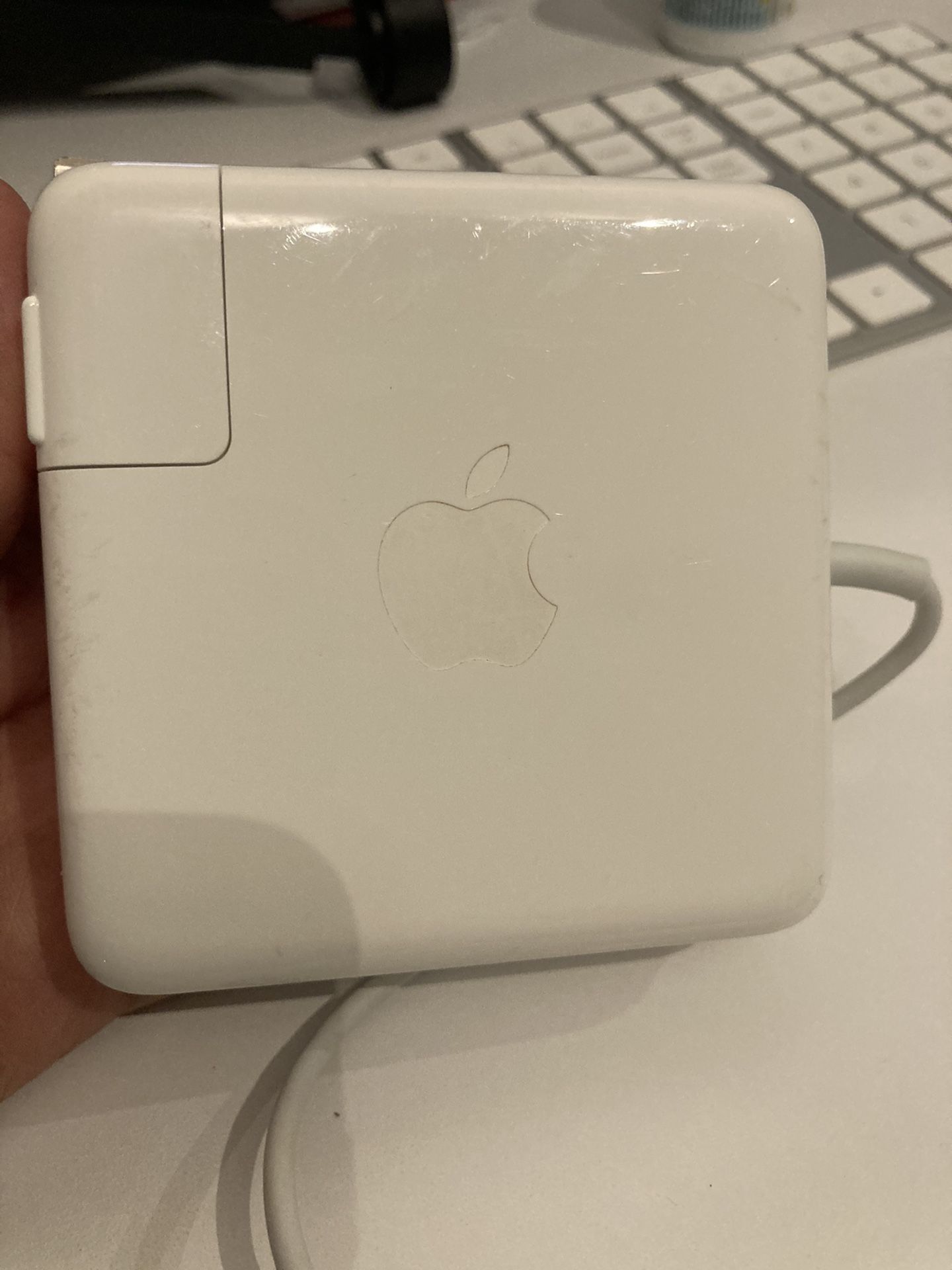 Apple MacBook Pro 85W MagSafe 2 Power Adapter