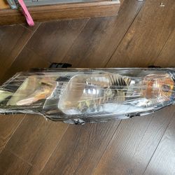 2010-2013 Kia Forte headlight halogen left side driver side 