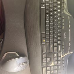 Logitec MK710 Wireless Keyboard + MX Master 2s Mouse