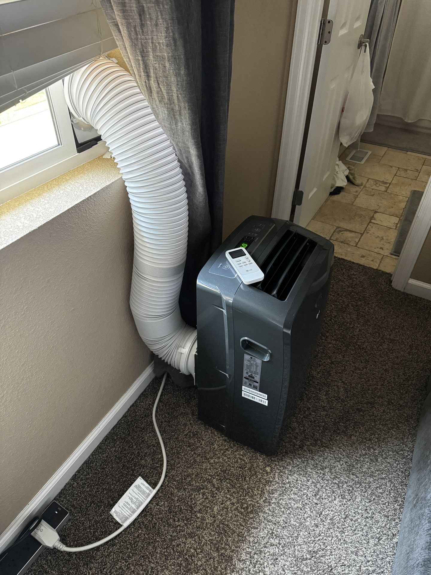 LG Portable AC Unit Hardly Used Like New