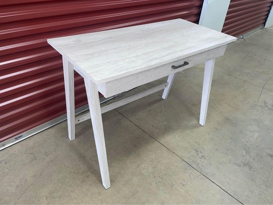 Paulo Wood Desk “Off White”