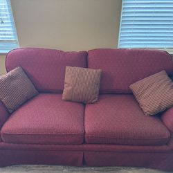 Love Seat 