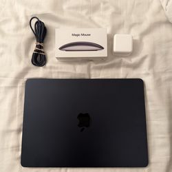 APPLE MACBOOK AIR M4 16GB 256GB + Apple Magic Mouse USB C Bundle