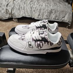 Black Louis Vuitton Sneakers Size 11 Mens (READ THE DESCRIPTION!)