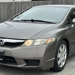 2009 Honda Civic - 1 OWNER