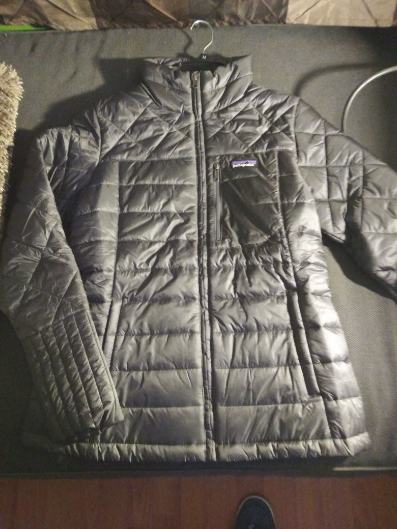 PATAGONIA JACKET GREY COLOR MEDIUM AND LARGE ONLY