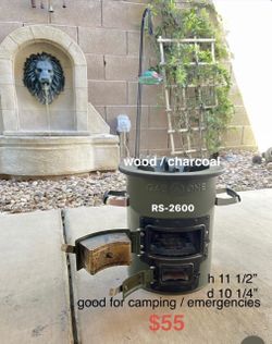 GAS ONE RS-2600 Woodfire Rocket Stove (grilling pan included)