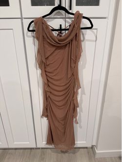 NEW - NEVER WORN Women’s Dress - Size M