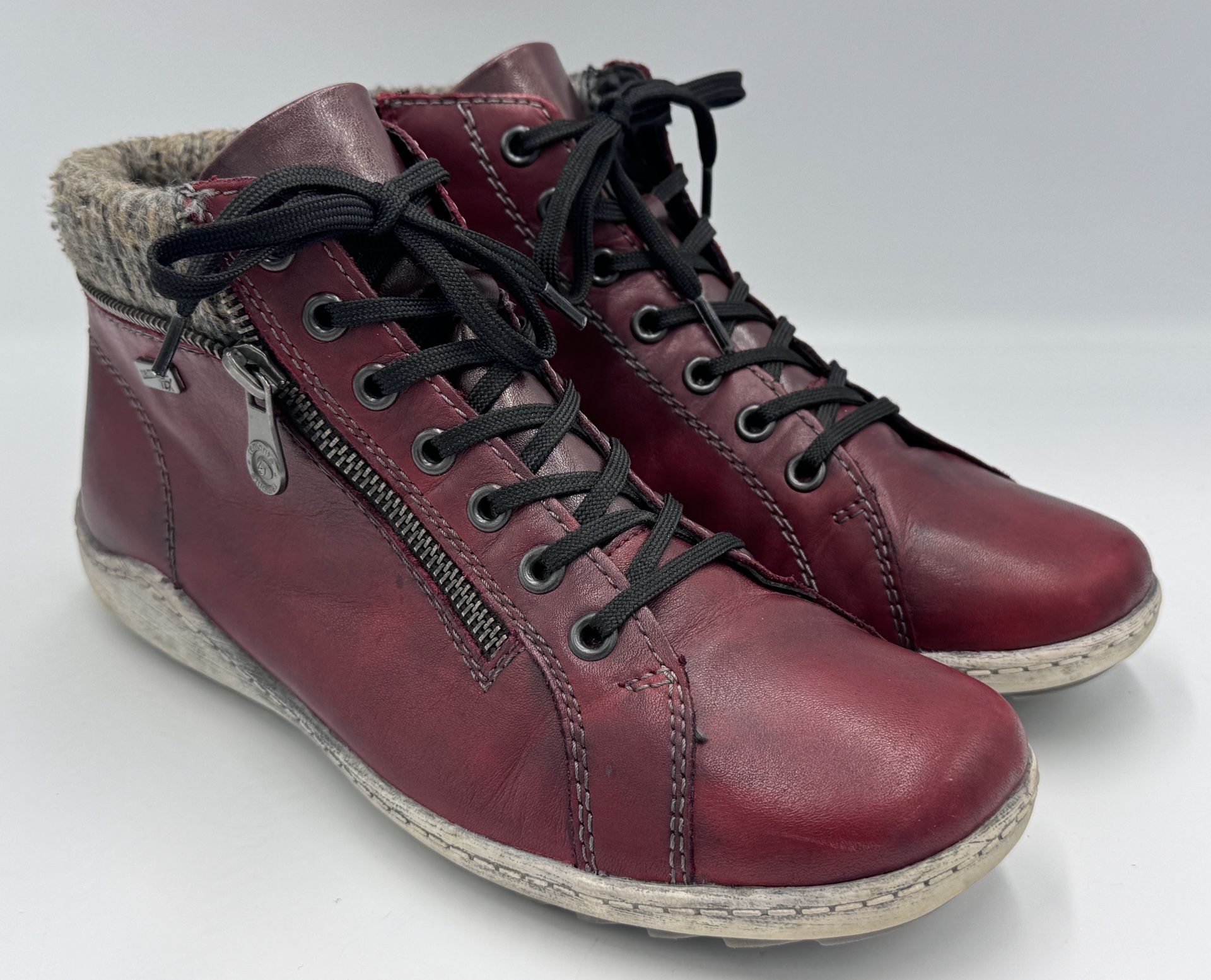 Rieker Women's Red Remonte R1473 EU 39 US 8.5 Leather Zip Ankle Bootie Laced