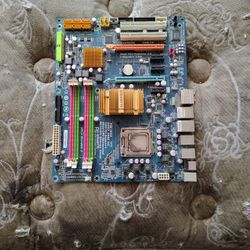 Gigabyte Fsb 1600 Gaming Motherboard 