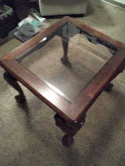 End tables - set of 2