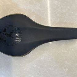 NS BIKES  CR-MO SADDLE
