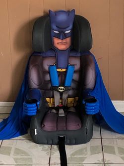 LIKE NEW BATMAN 2 IN 1 CONVERTIBLE CAR SEAT BOOSTER!!!!!