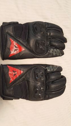 Dainese motorcycle gloves - Medium