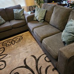 Couch Set 4 Piece