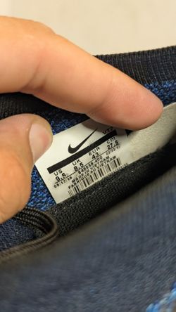 Nike Sneakers Size 9.5 Blue Knit