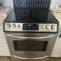 Frigidaire Slide-In Range Stove Oven