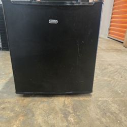 Small Fridge For Sale 