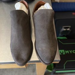 Lucky Brand Frankela Gray Suede Ankle Boot