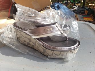 Size 8 sandals