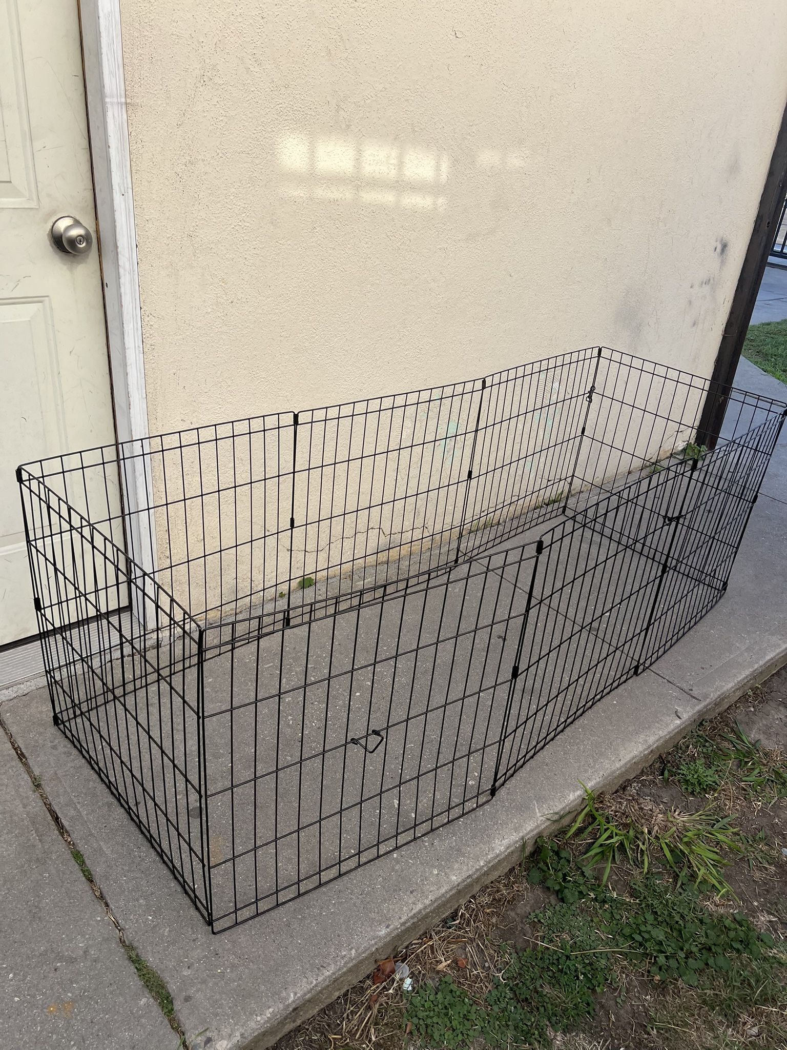 EXERCISE PEN FOR DOG 