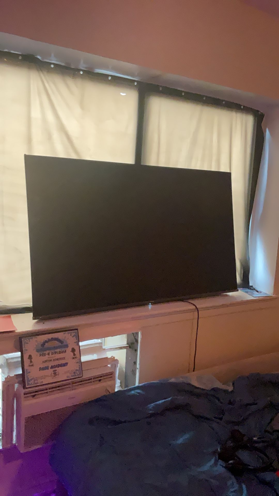 Brand New 58 Tv And PS4 For Sale