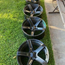 SRT hell Cat Wheels