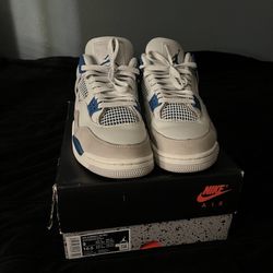 Jordan 4 Military Blue
