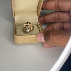 10k Gold Lion Ring