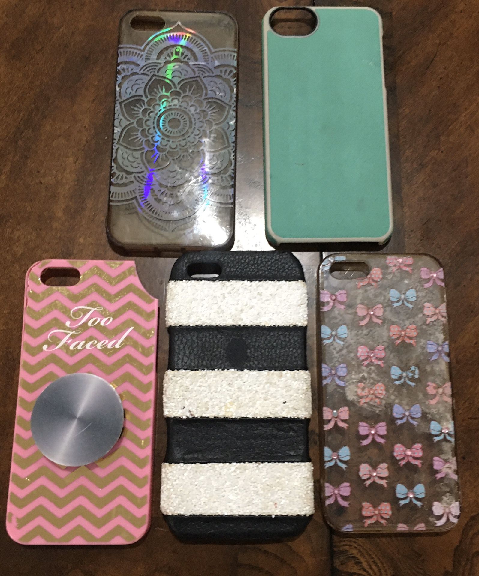 5 Stylish Iphone SE Cases