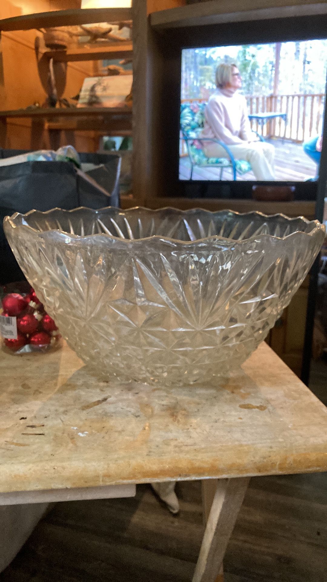 Crystal bowl