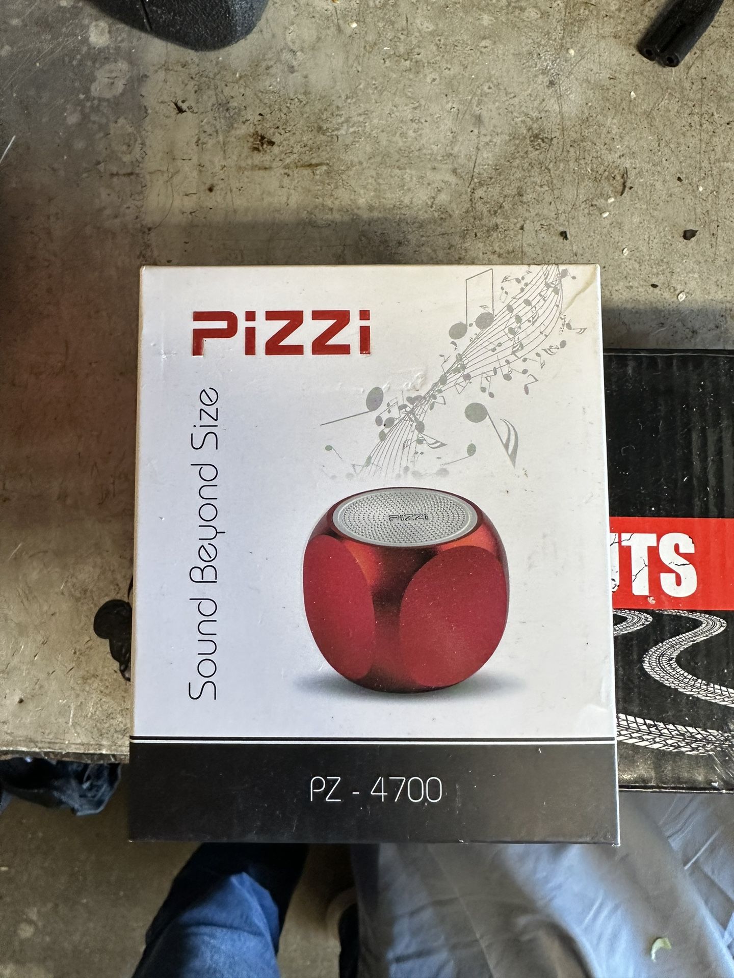 Brand New Blue Tooth Speaker