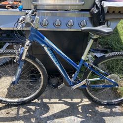 Trek Mountain Bike  $200