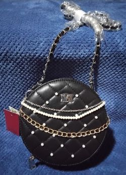 Badgley Mischka Black Vegan Leather Round Crossbody Bag with Chain Strap
