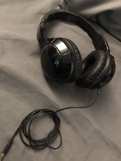 Skullcandy head phones