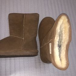 boots size 9 new soft bearpaw 